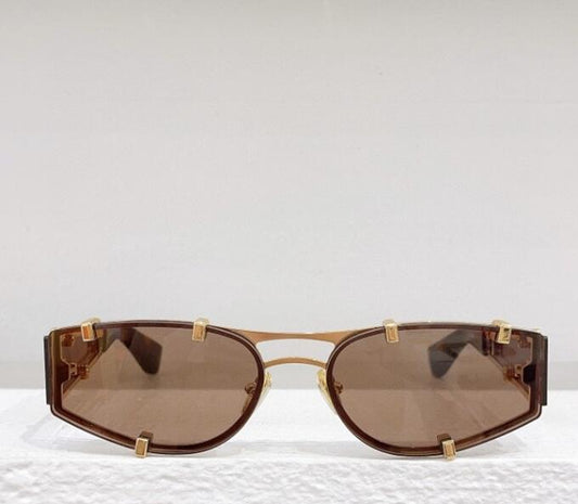 Gafas de sol de ojo de gato de metal de moda para hombre, gafas de sol pequeñas que favorecen el rostro.