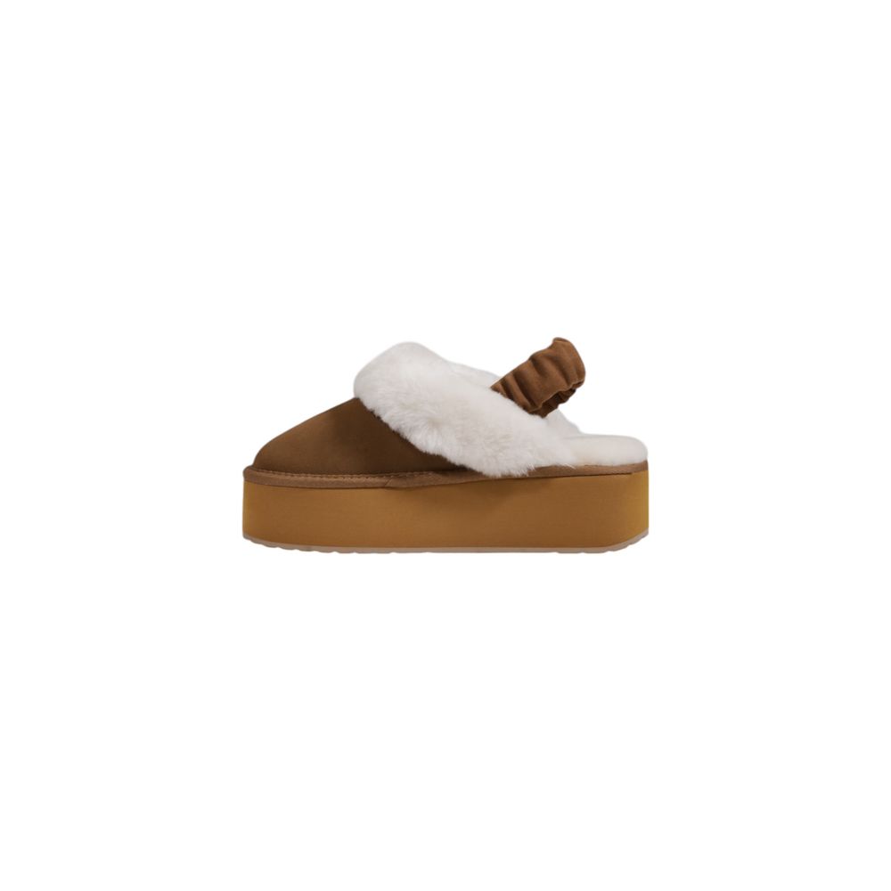EMU Australia Beige Suede Leather Flat Shoe