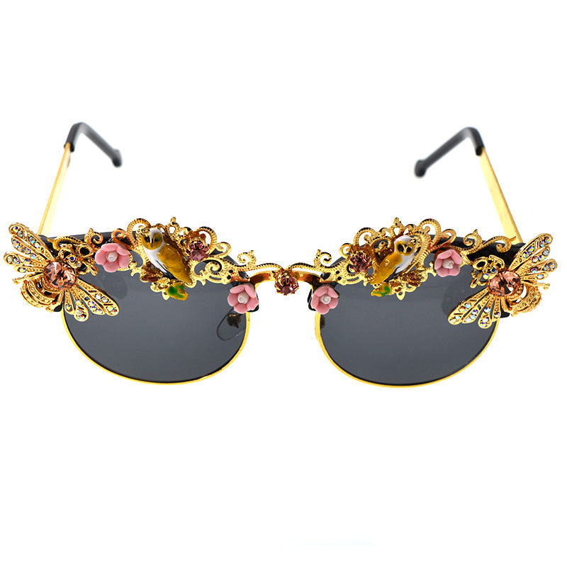 Nuevas y elegantes gafas de sol clásicas con incrustaciones de perlas artísticas, gafas de sol con incrustaciones