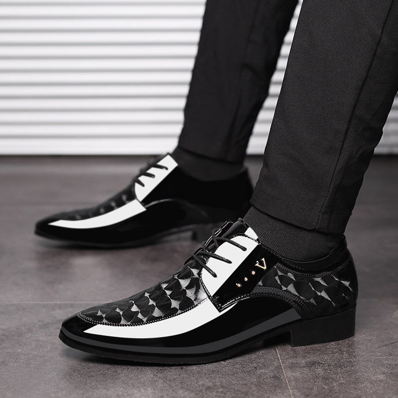 Zapatos de cuero brillante para vestir