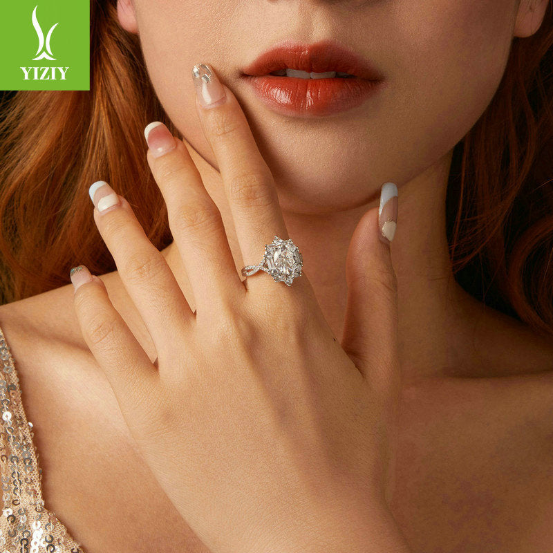 Anillo de propuesta de plata con diamantes de moissanita de dos quilates y dije de plata