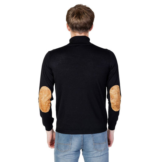 Alviero Martini Prima Classe Black Viscose Turtleneck