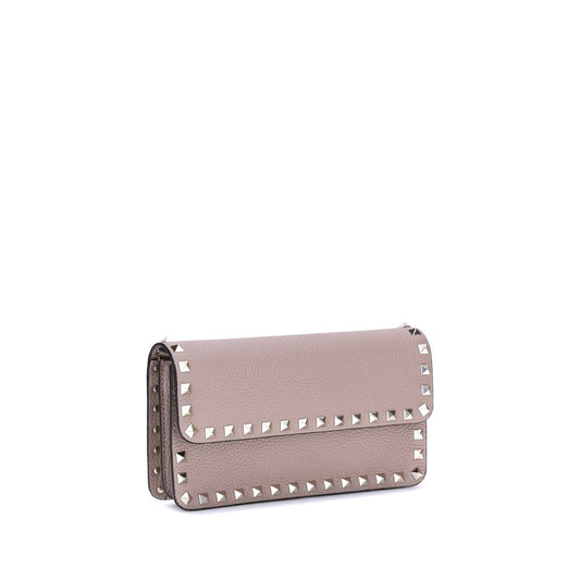 Valentino Garavani Rockstud Pochette with chain