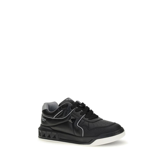 Valentino Garavani One Stud Low-Top Sneakers