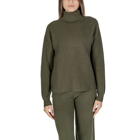Cleré Green Viscose Turtleneck