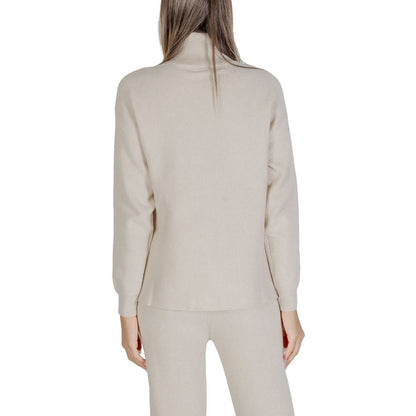 Cleré Beige Viscose Turtleneck