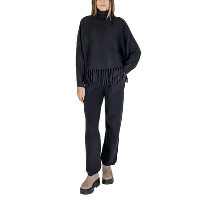 Cleré Black Viscose Turtleneck