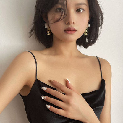 Wide chain Baroque pearl earrings for women, European and American retro fashion, shaped pearl earrings