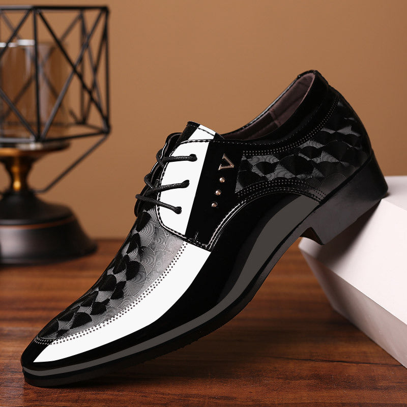 Zapatos de cuero brillante para vestir