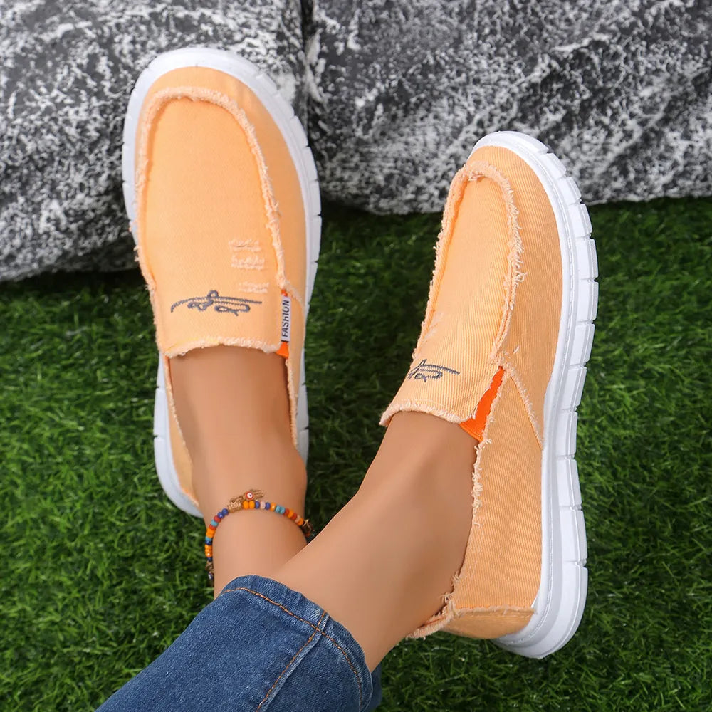 Raw Edge Round Toe Embroidery Flat Slip-Ons