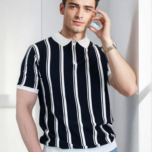Polo informal holgado y versátil de punto con cuello redondo a rayas