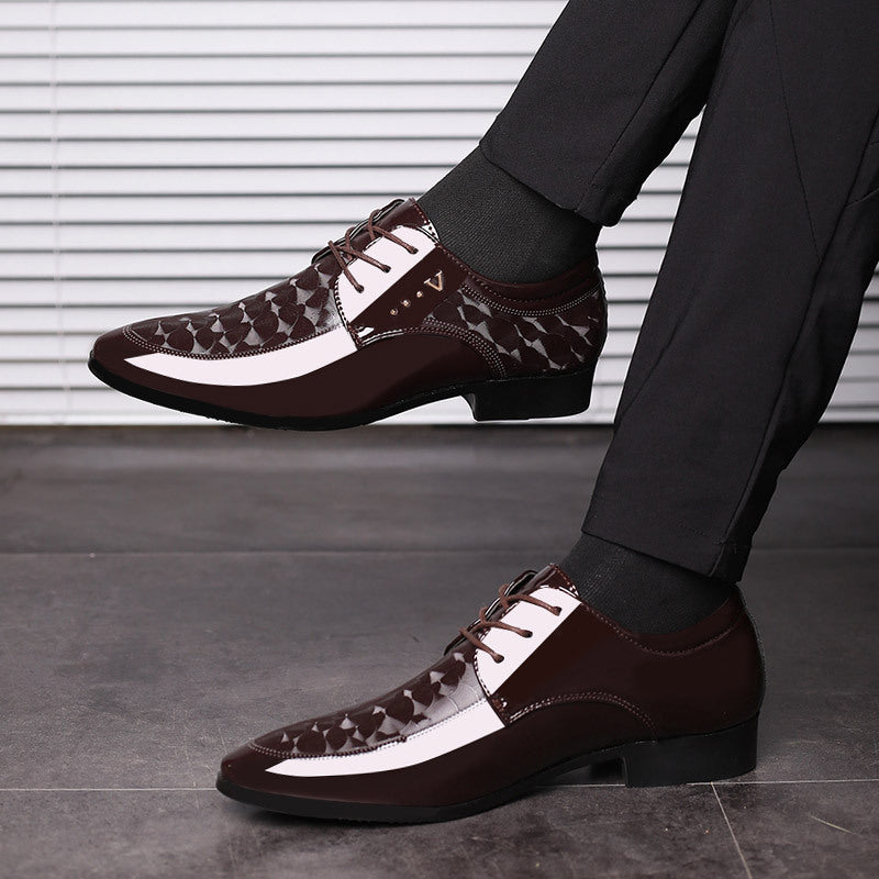 Zapatos de cuero brillante para vestir