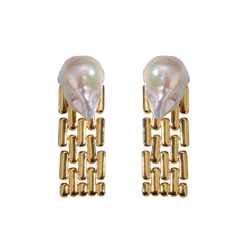 Wide chain Baroque pearl earrings for women, European and American retro fashion, shaped pearl earrings
